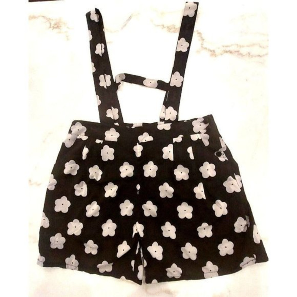 URMODA Size 12 Lined ROMPER BLACK/WHITE FLORAL Back Elastic NWT tag $128!
